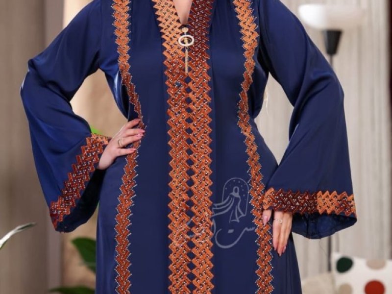 brode-de-classe-et-abaya-small-4